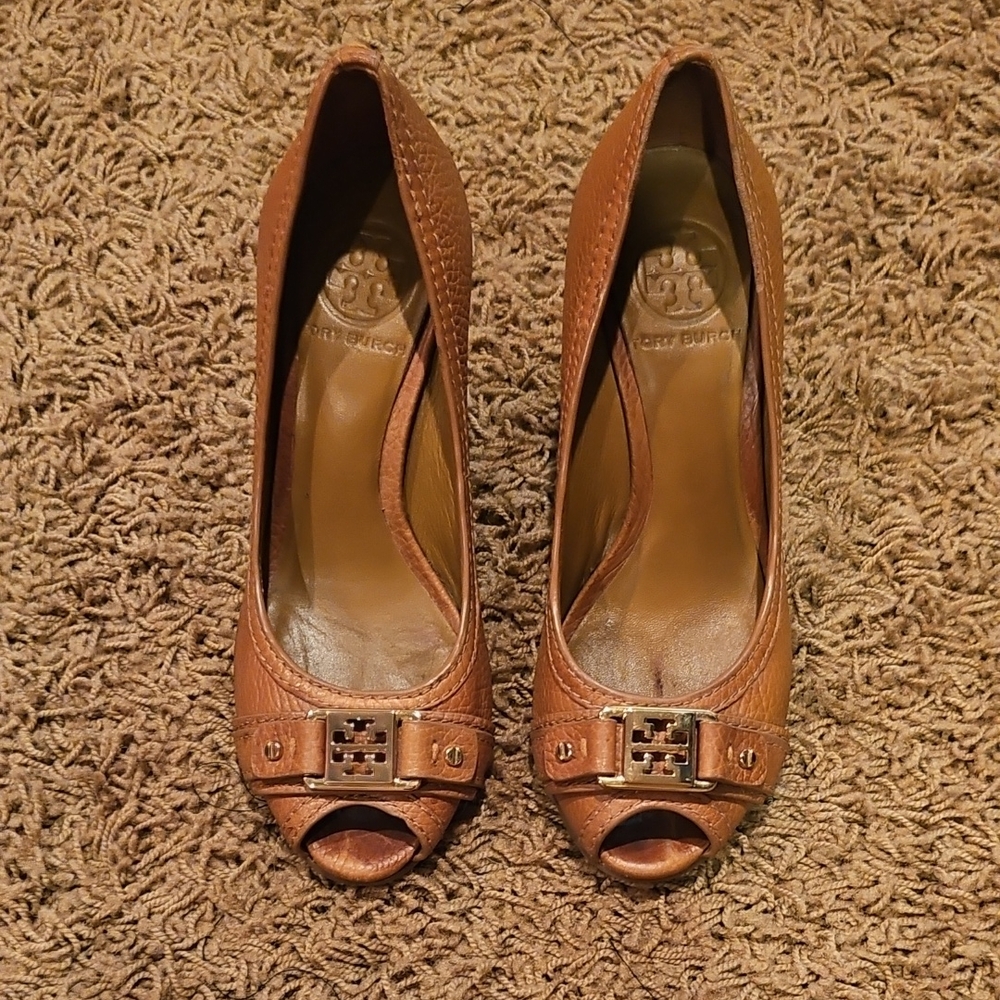 Tory Burch Tan Peep-Toe Heels
